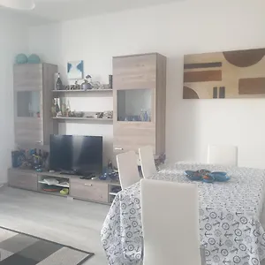 Appartamento In Centro Vista Mare, SantʼAntìoco